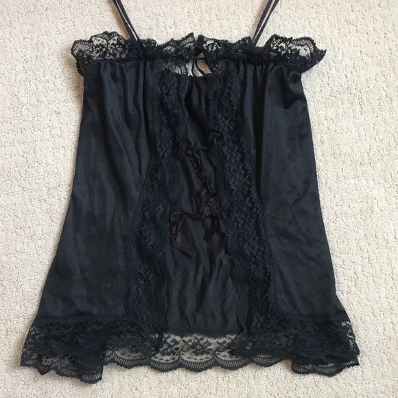 Black Lace Lingerie. Adjustable Size (S-M-L), Front Closure, Spaghetti Straps - Picture 3 of 9